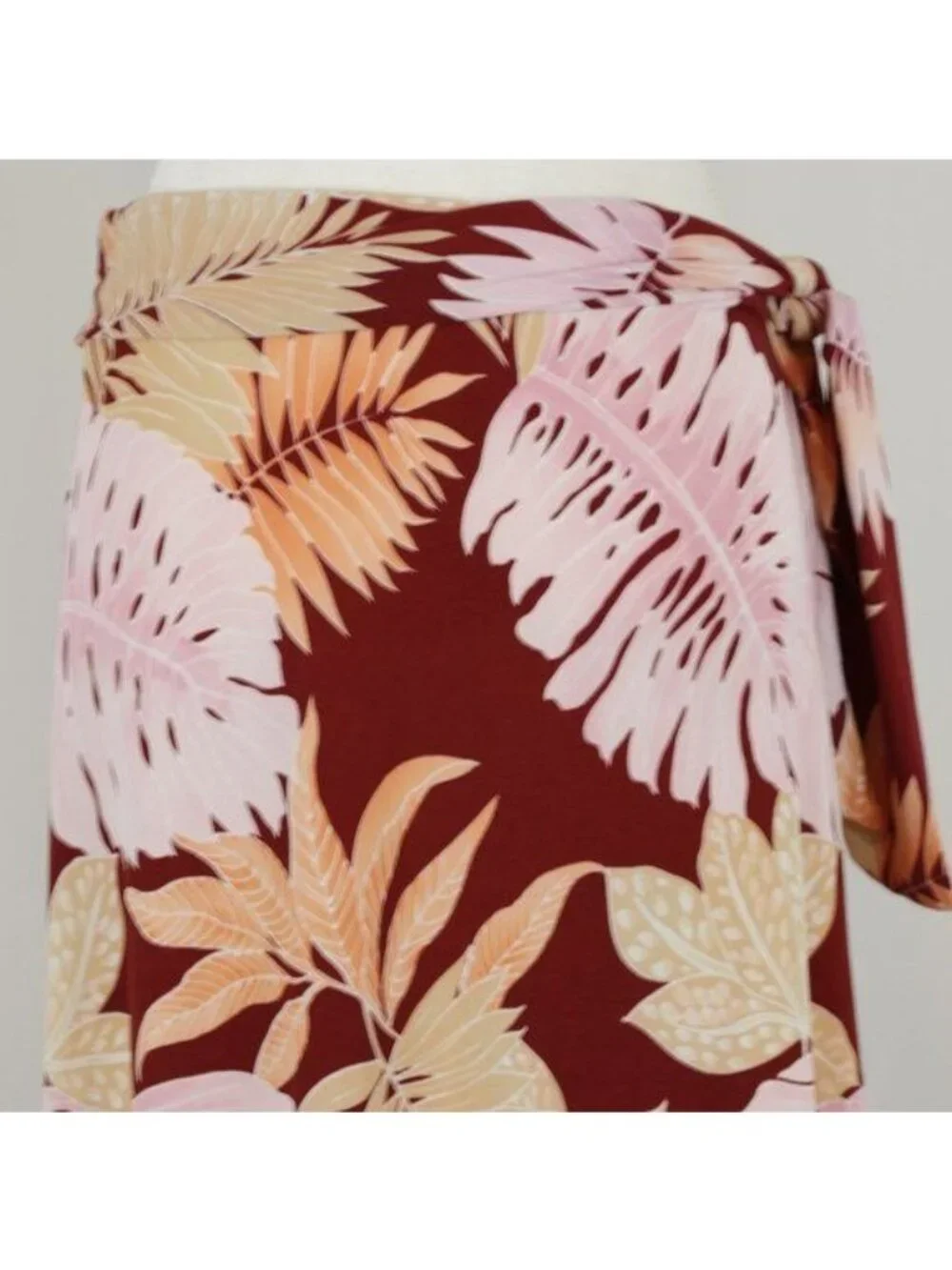 Honolua Wahine Women's Large Red Pink Tropical Floral Knee Length Knit Skirt